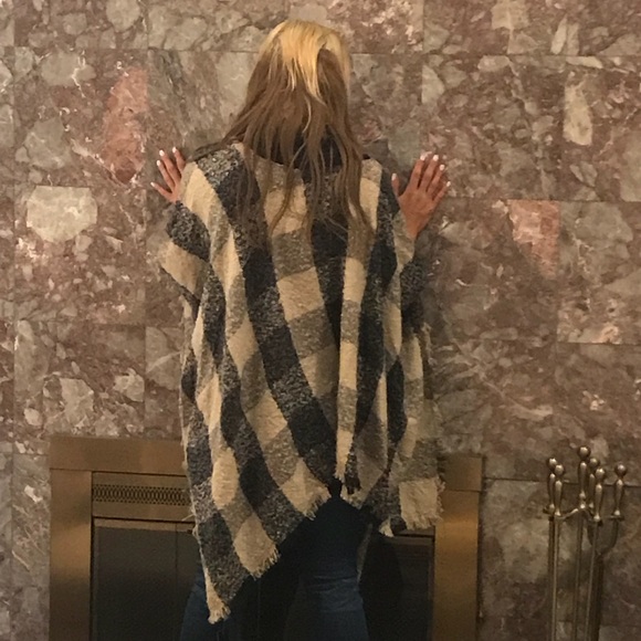 Poncho style - Picture 6 of 8